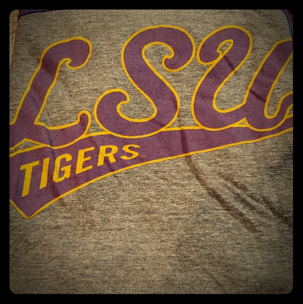 Ladies LSU tshirt size L